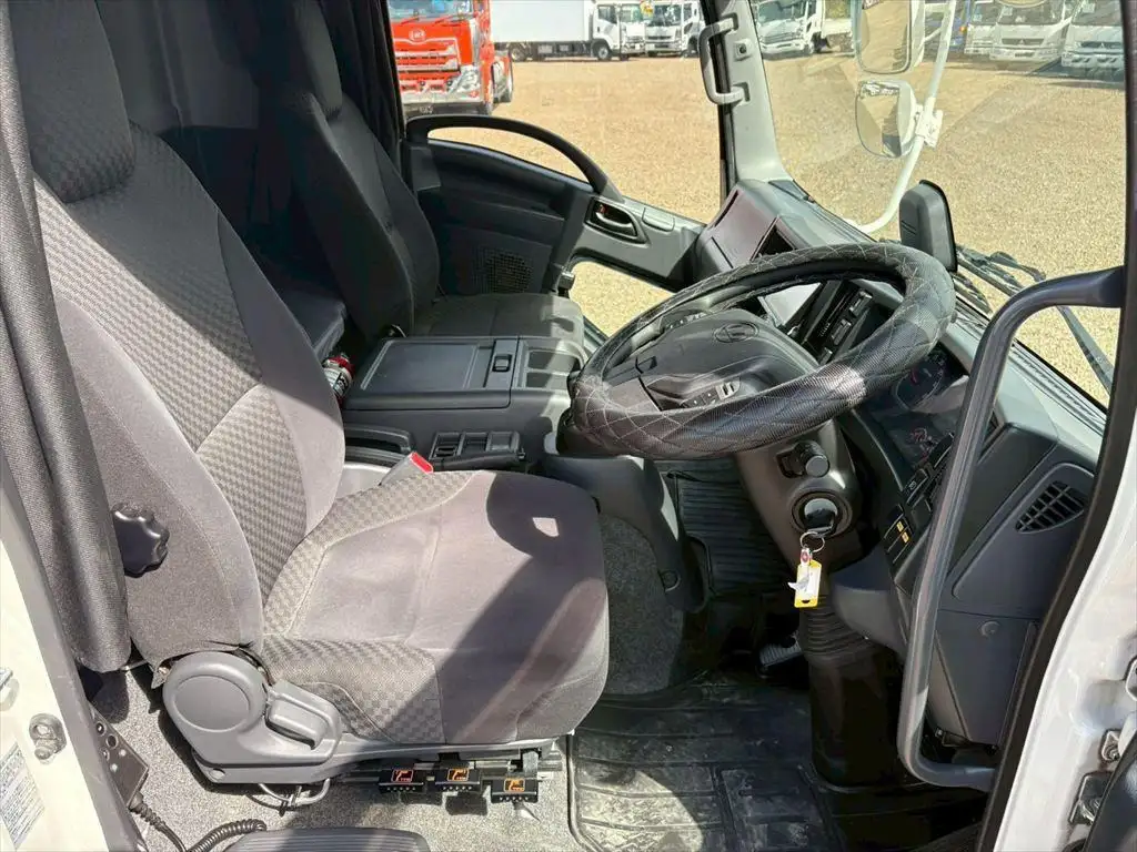 日産UD コンドル 中型/増トン クレーン付 エアサス 4段の中古トラック画像12
