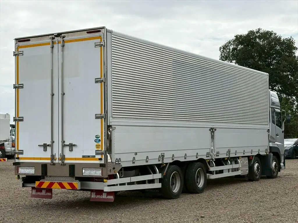 日産UD クオン 大型 ウイング ハイルーフ エアサスの中古トラック画像3