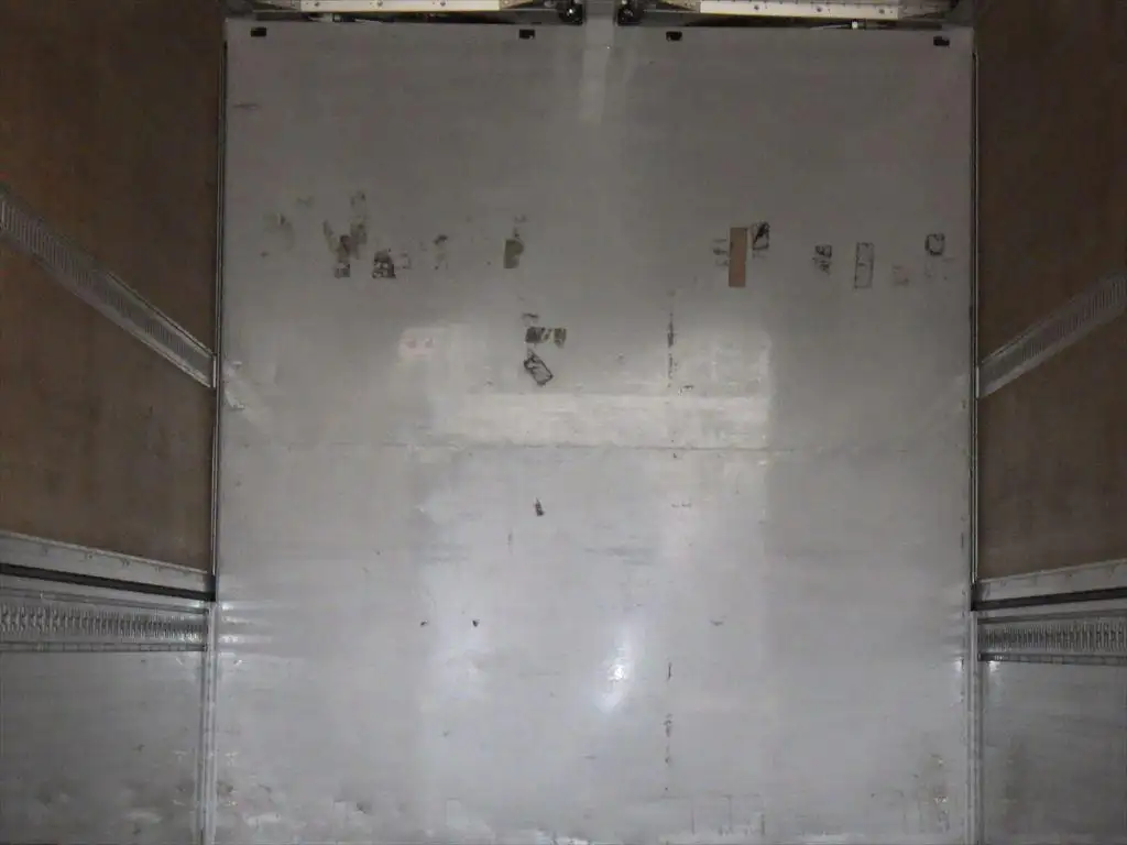 日産UD クオン 大型 ウイング ハイルーフ エアサスの中古トラック画像6