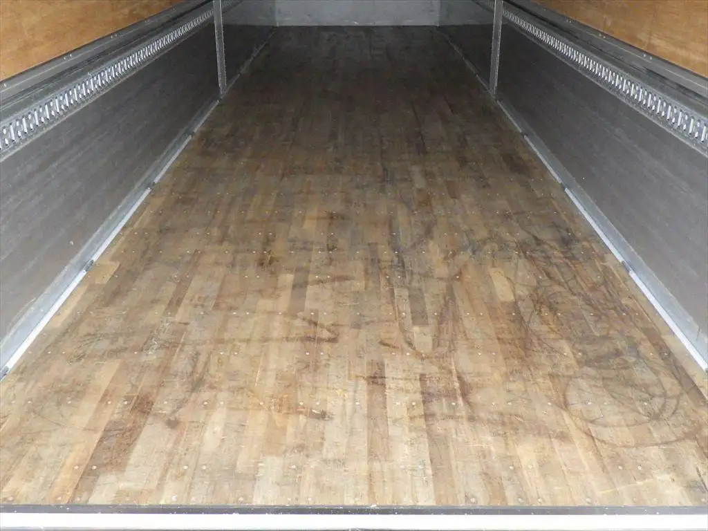 日産UD クオン 大型 ウイング ハイルーフ エアサスの中古トラック画像9