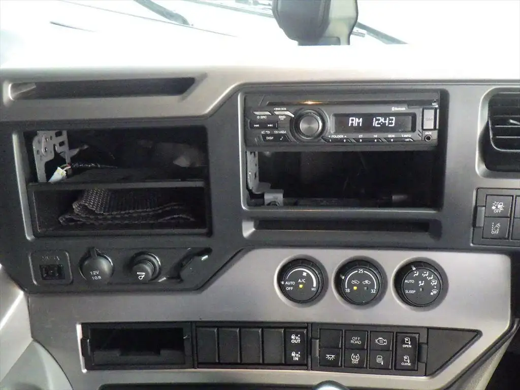 日産UD クオン 大型 ウイング ハイルーフ エアサスの中古トラック画像14