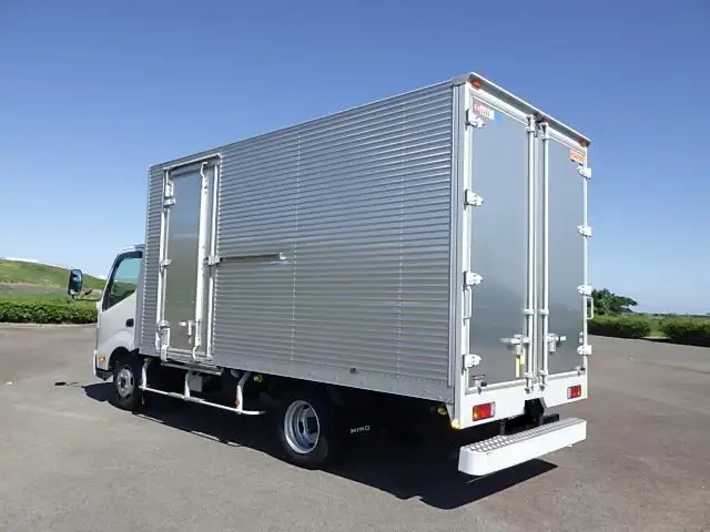 日野 デュトロ 小型 アルミバン サイドドア 2RG-XZU710Mの中古トラック画像4