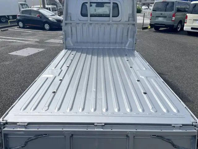 トヨタ タウンエース 小型 平ボディ 5BF-S413U R4の中古トラック画像7