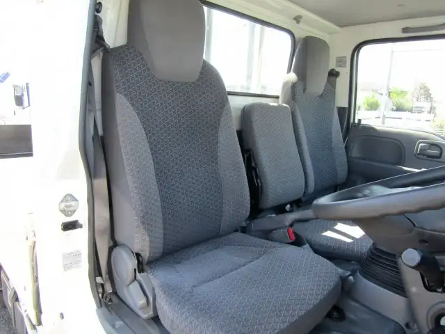 マツダ タイタン 小型 平ボディ 2RG-LHR88A R2の中古トラック画像10