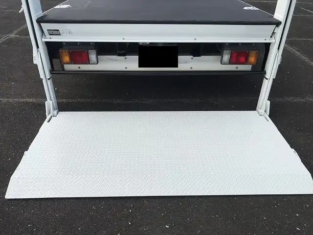 いすゞ エルフ 小型 クレーン付 パワーゲート 床鉄板の中古トラック画像8