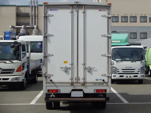 三菱 キャンター 小型 ウイング TPG-FEA50 H30の中古トラック画像4