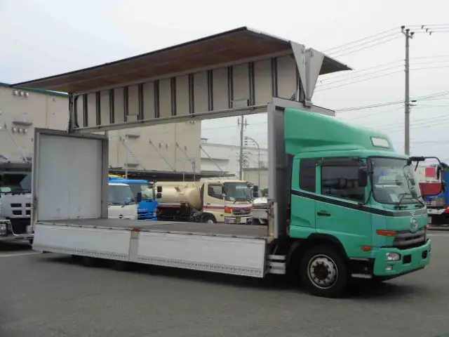 日産UD コンドル 中型/増トン ウイング ベッド QDG-PW39Lの中古トラック画像2