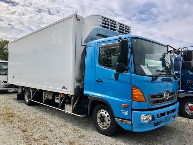 日野 レンジャー 中型/増トン 冷凍冷蔵 低温 パワーゲートの中古トラック画像3