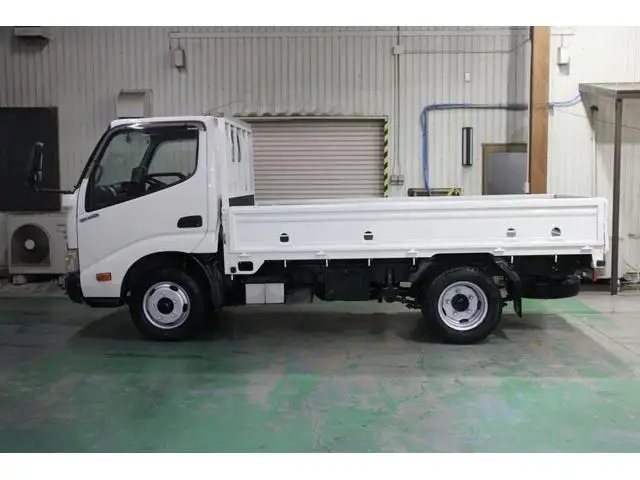 日野 デュトロ 小型 平ボディ  H23の中古トラック画像3