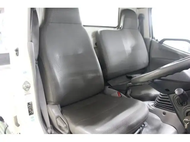 日野 デュトロ 小型 平ボディ  H23の中古トラック画像9