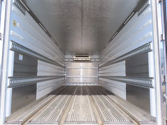 日産UD コンドル 中型/増トン 冷凍冷蔵 2PG-BRR90T2 R2の中古トラック画像8