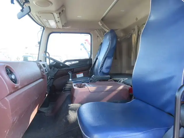 日野 レンジャー 中型/増トン アームロール クレーン付き コンテナ付きの中古トラック画像14