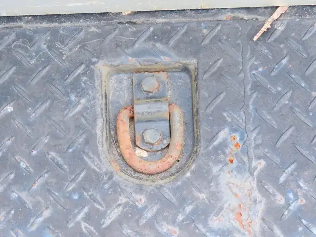 いすゞ フォワード 中型/増トン 平ボディ 床鉄板 エアサスの中古トラック画像7