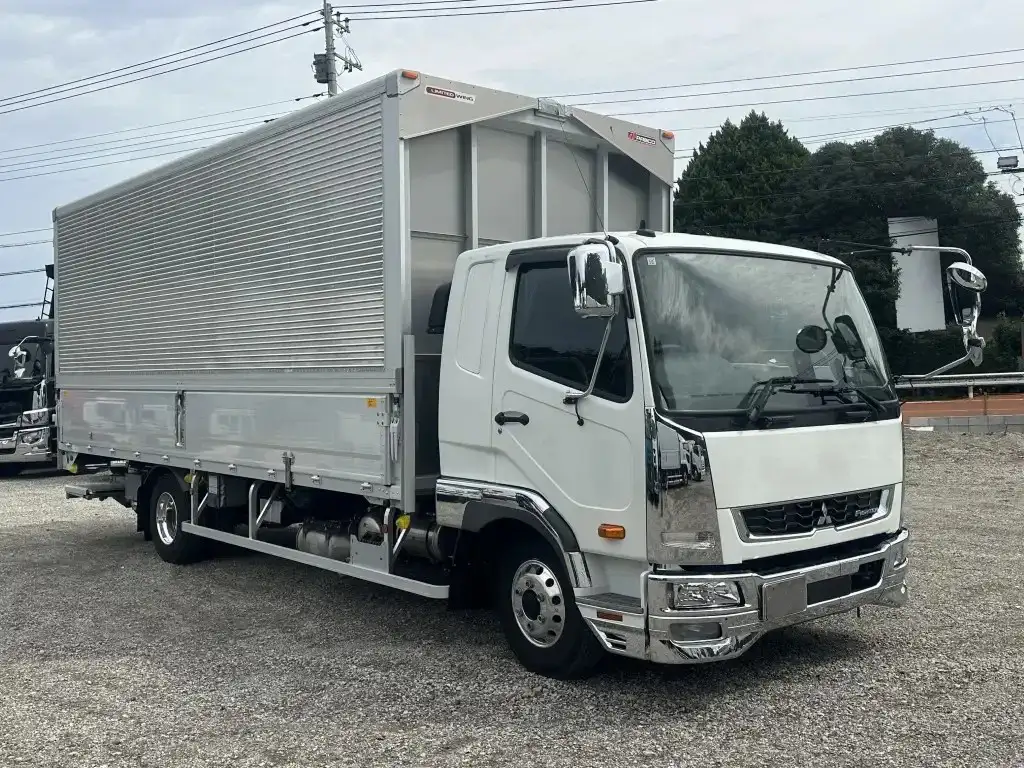 三菱 ファイター 中型/増トン ウイング パワーゲート ベッドの中古トラック画像2