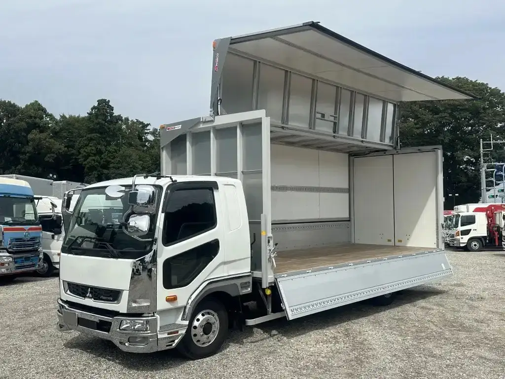 三菱 ファイター 中型/増トン ウイング パワーゲート ベッドの中古トラック画像5