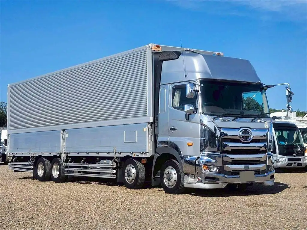 日野 プロフィア 大型 ウイング ハイルーフ 床鉄板の中古トラック画像2