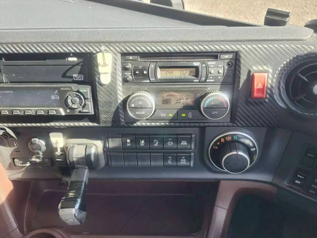 日野 プロフィア 大型 ウイング ハイルーフ 床鉄板の中古トラック画像14