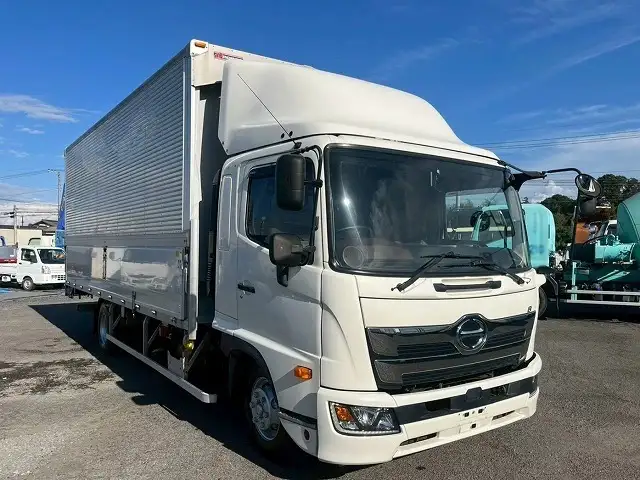 日野 レンジャー 中型/増トン ウイング エアサス ベッドの中古トラック画像3