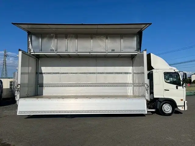 日野 レンジャー 中型/増トン ウイング エアサス ベッドの中古トラック画像4