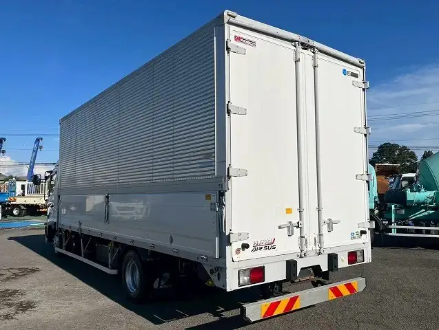 日野 レンジャー 中型/増トン ウイング エアサス ベッドの中古トラック画像7