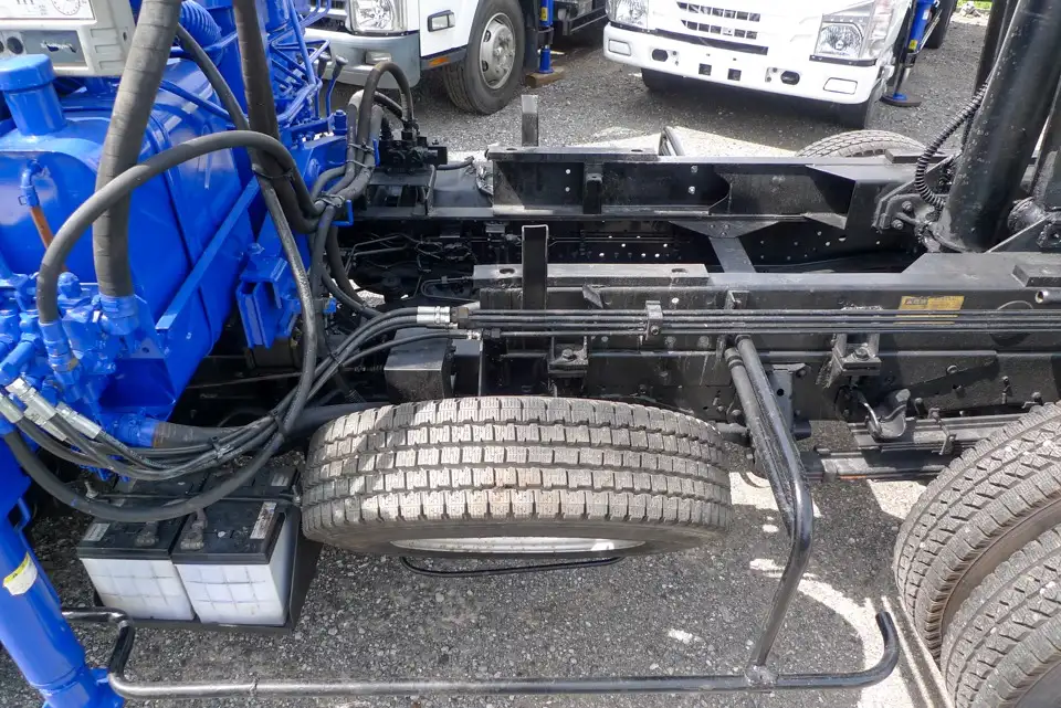 いすゞ エルフ 小型 ダンプ クレーン付き SKG-NKR85Nの中古トラック画像像17