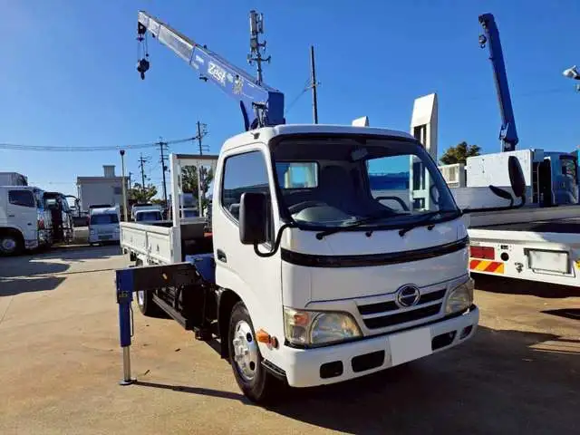 日野 デュトロ 小型 クレーン付 4段 ラジコンの中古トラック画像3