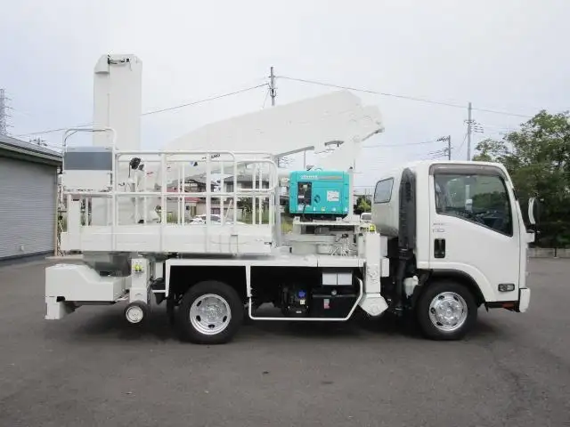 いすゞ エルフ 小型 高所・建柱車 高所作業車 2PG-NPR88YNの中古トラック画像4