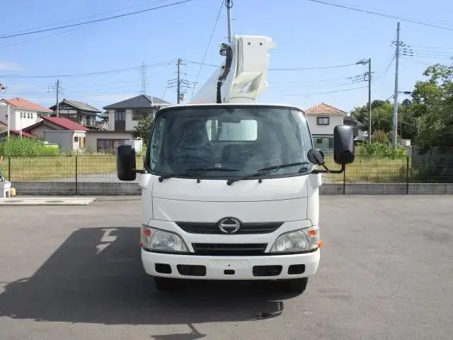 日野 デュトロ 小型 高所・建柱車 高所作業車 TKG-XZU600Eの中古トラック画像2