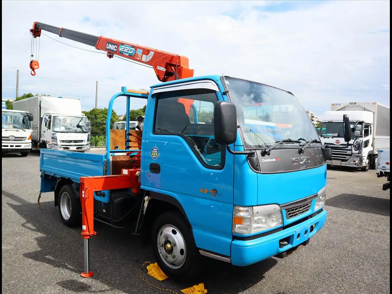 いすゞ エルフ 小型 クレーン付 3段 フックインの中古トラック画像2
