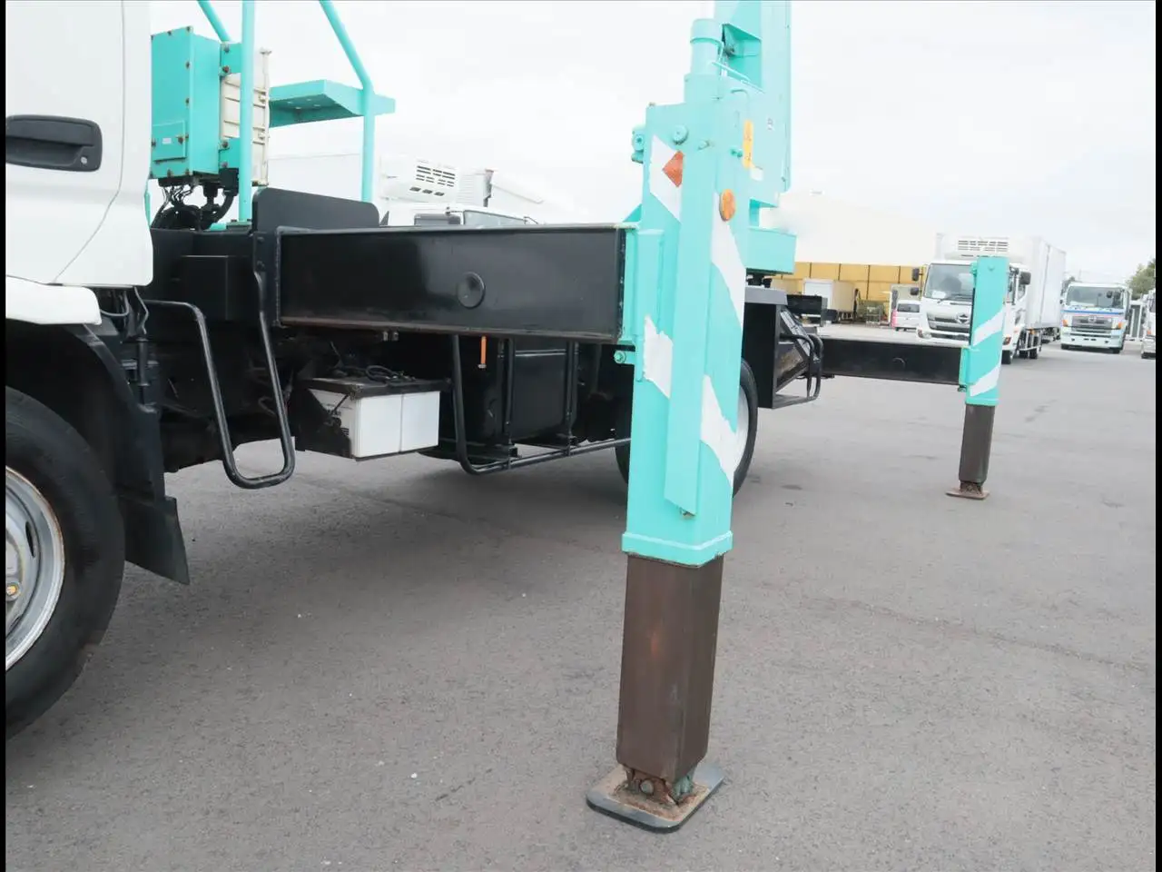 日野 デュトロ 小型 高所・建柱車 高所作業車 BDG-XZU344Mの中古トラック画像10
