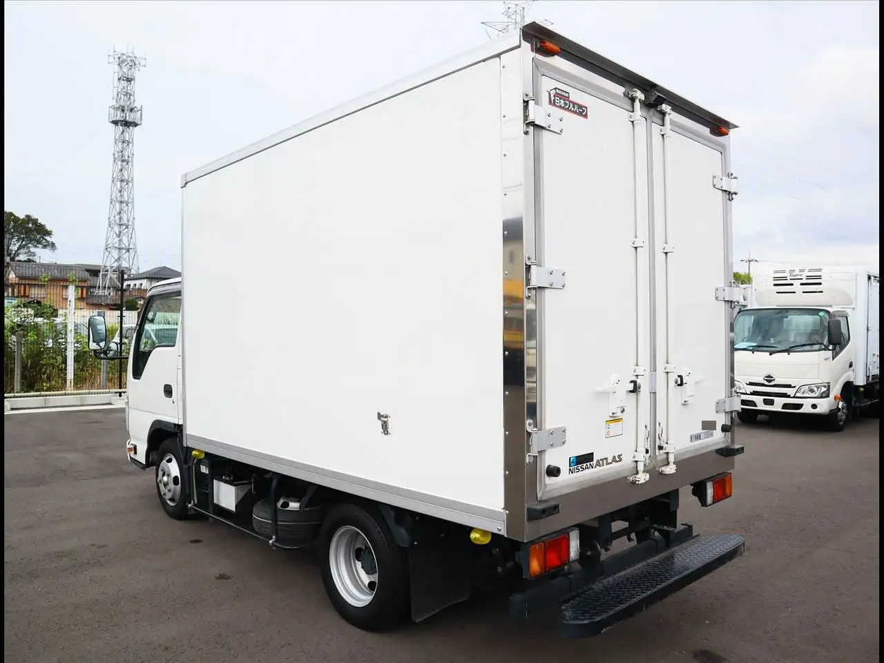 日産 アトラス 小型 冷凍冷蔵 低温 床ステンの中古トラック画像4