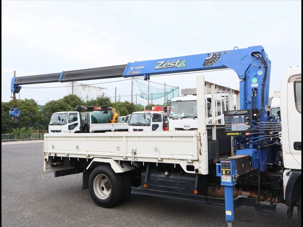 日野 デュトロ 小型 クレーン付 3段 フックインの中古トラック画像5
