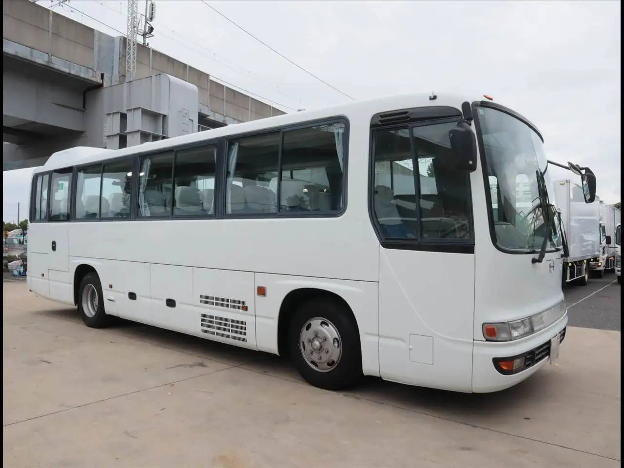 日野 メルファ 中型/増トン バス 観光バス BDG-RR7JJBAの中古トラック画像2
