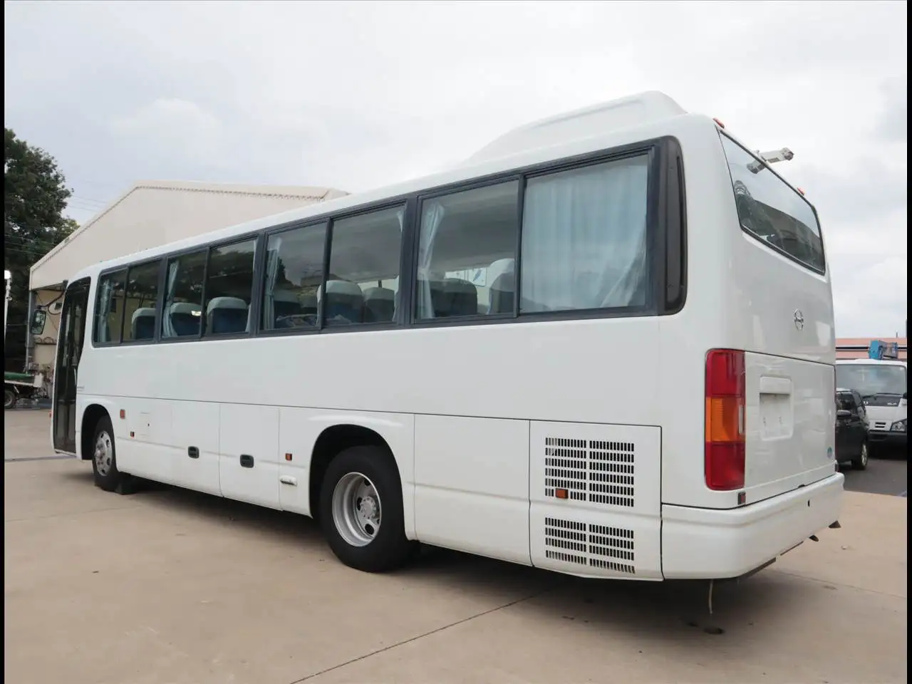 日野 メルファ 中型/増トン バス 観光バス BDG-RR7JJBAの中古トラック画像4