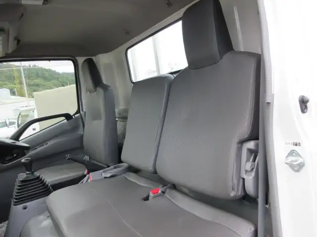 日野 デュトロ 小型 平ボディ 2RG-XZU710M R2の中古トラック画像12