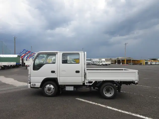いすゞ エルフ 小型 平ボディ Wキャブ TRG-NJS85Aの中古トラック画像5
