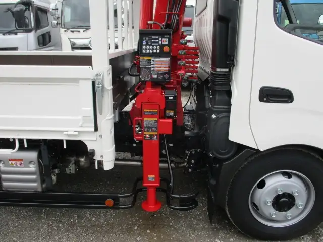 日野 デュトロ 小型 クレーン付 5段 ラジコンの中古トラック画像10