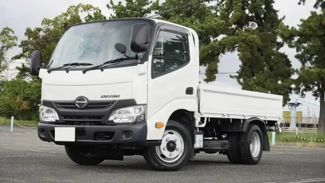 日野 デュトロ 小型 平ボディ TKG-XZU605M H29 の中古トラック【車両No.198750】