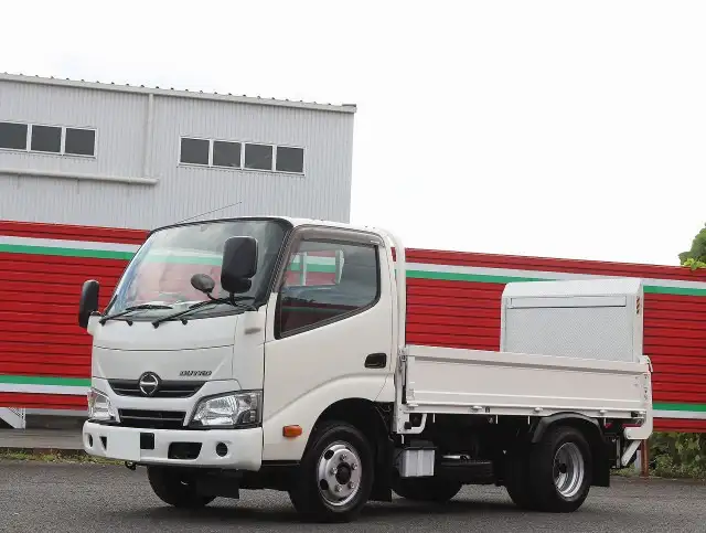 日野 デュトロ 小型 平ボディ パワーゲート TKG-XZC605M の中古トラック【車両No.198760】
