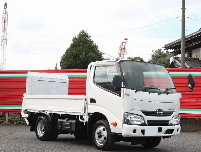 日野 デュトロ 小型 平ボディ パワーゲート TKG-XZC605Mの中古トラック画像3