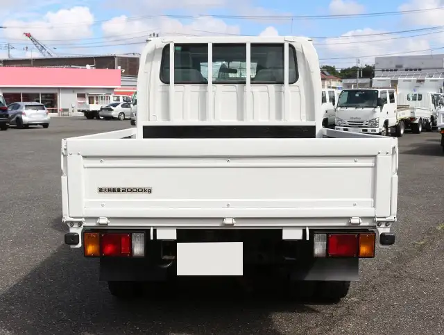 いすゞ エルフ 小型 平ボディ Wキャブ TRG-NJS85Aの中古トラック画像5