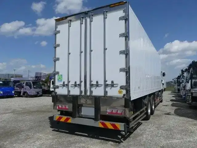 いすゞ ギガ 大型 冷凍冷蔵 低温 キーストンの中古トラック画像3