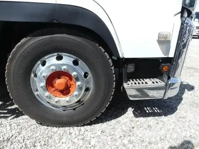 いすゞ ギガ 大型 冷凍冷蔵 低温 キーストンの中古トラック画像20