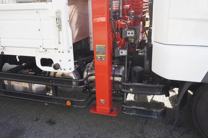 三菱 ファイター 中型/増トン 車両重機運搬 5段クレーン ラジコンの中古トラック画像9