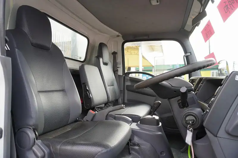 いすゞ エルフ 小型 ダンプ ローダー 強化の中古トラック画像9