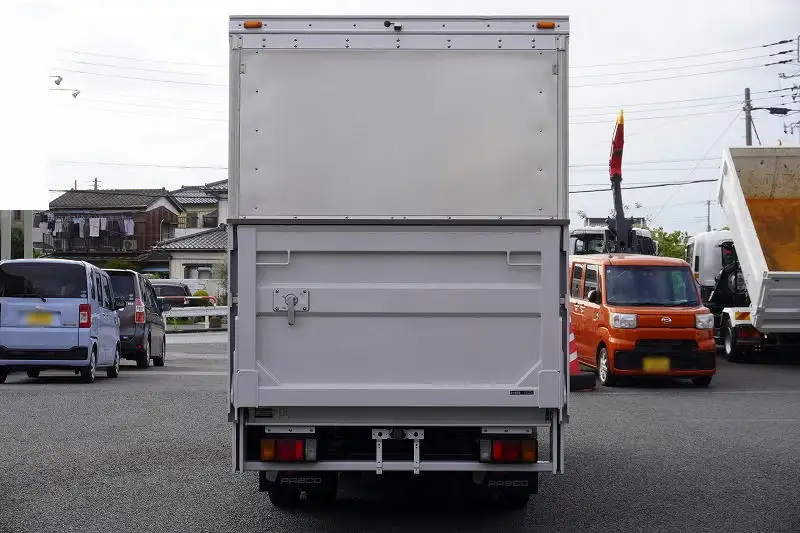 いすゞ エルフ 小型 アルミバン パワーゲート TRG-NJR85ANの中古トラック画像3