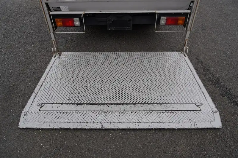 日野 デュトロ 小型 アルミバン パワーゲート サイドドアの中古トラック画像8