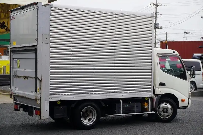 日野 デュトロ 小型 アルミバン パワーゲート サイドドアの中古トラック画像2