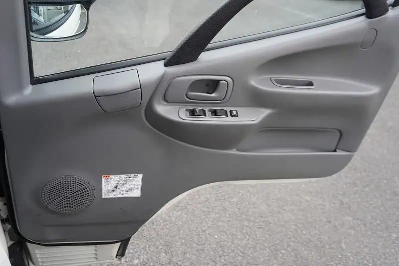 日野 デュトロ 小型 アルミバン パワーゲート サイドドアの中古トラック画像15