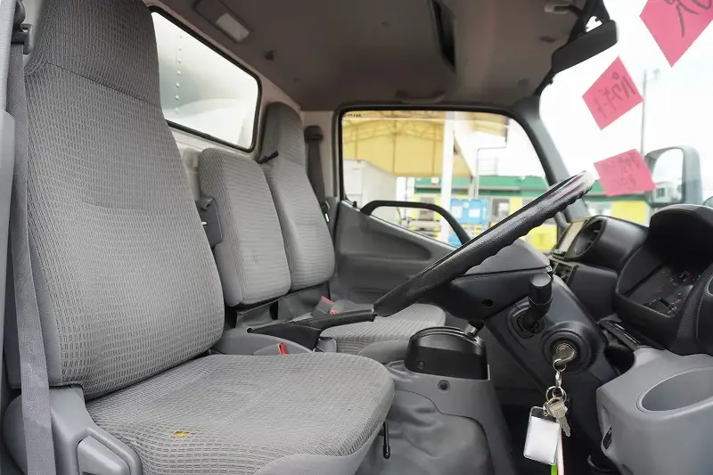 日野 デュトロ 小型 アルミバン パワーゲート サイドドアの中古トラック画像11